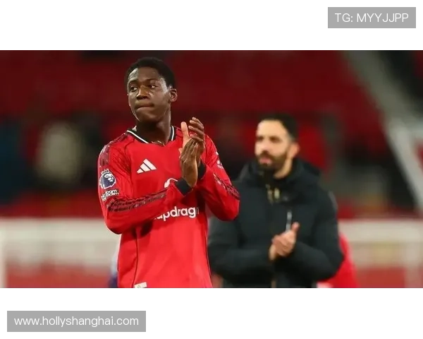 曼联球员梅努与齐尔克泽渴望世界杯舞台却难获出场机会